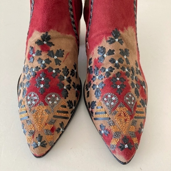 NWOT Meher Kaklia Anthropologie Mani Embellished Red Pointed Ankle Boots Sz 38 - Picture 8 of 13